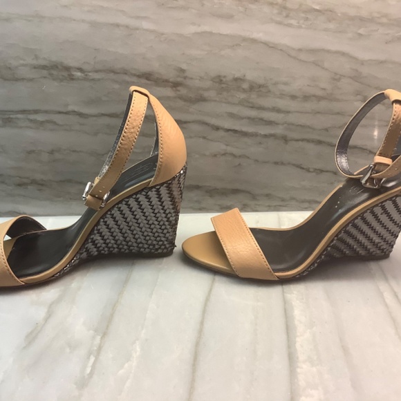 Coach Silver Wedges - Picture 2 of 6